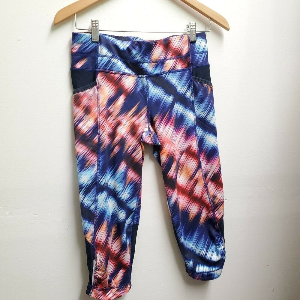 Athleta Zoom Be Free Kicker Crop Leggings Tie Dye Pattern Blue Pink Orange S